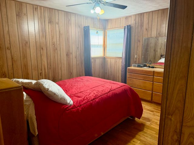 1311 N Dawn Avenue, Springfield, MO 65803