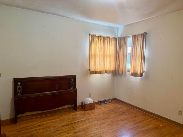 1311 N Dawn Avenue, Springfield, MO 65803