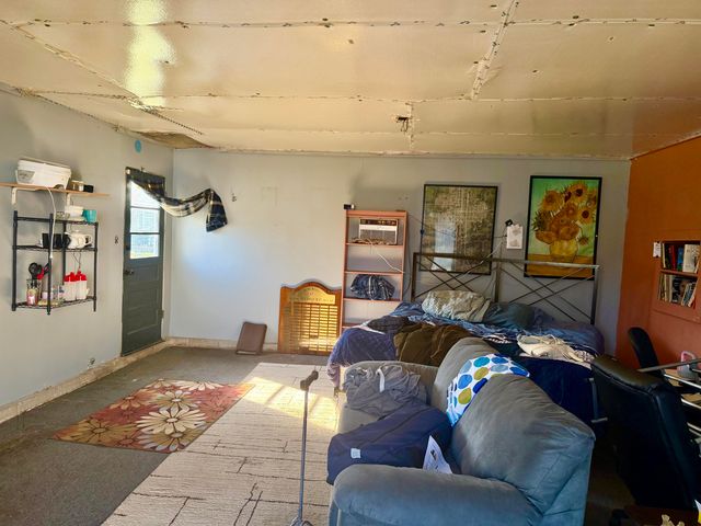 1311 N Dawn Avenue, Springfield, MO 65803