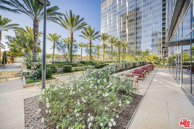 877 Francisco Street 1711, Los Angeles, CA 90017