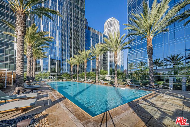 877 Francisco Street 1711, Los Angeles, CA 90017