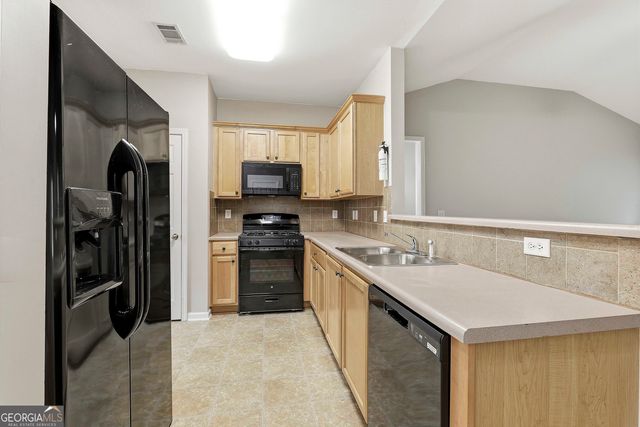 7373 Gossamer Street, Union City, GA 30291