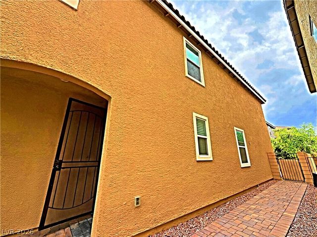 5357 Stonara Street, Las Vegas, NV 89113