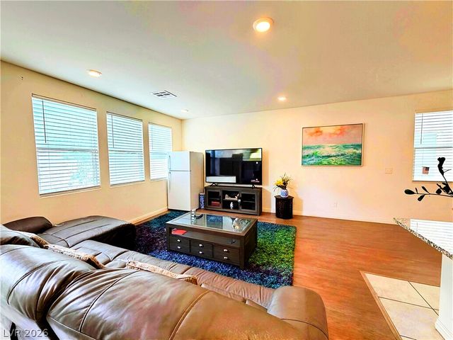 5357 Stonara Street, Las Vegas, NV 89113