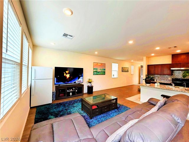 5357 Stonara Street, Las Vegas, NV 89113