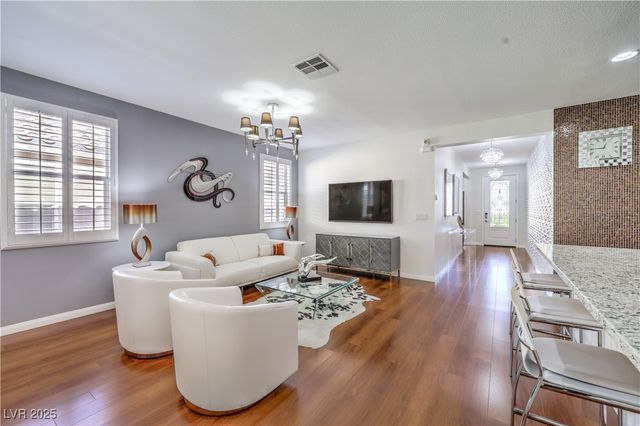 10939 Castle Fountain Street, Las Vegas, NV 89141