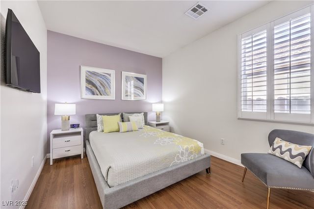 10939 Castle Fountain Street, Las Vegas, NV 89141