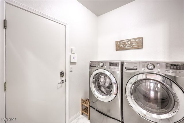 10939 Castle Fountain Street, Las Vegas, NV 89141