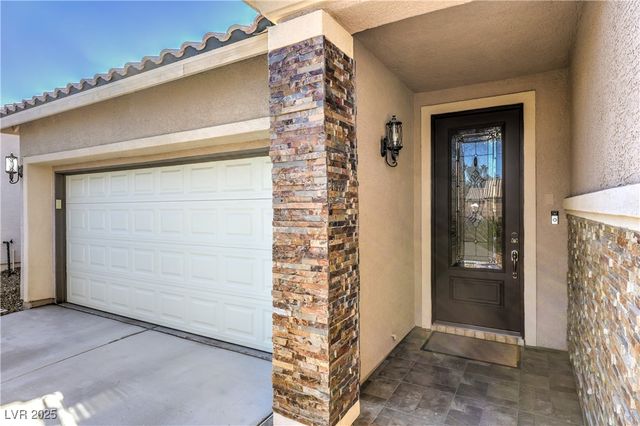 10939 Castle Fountain Street, Las Vegas, NV 89141