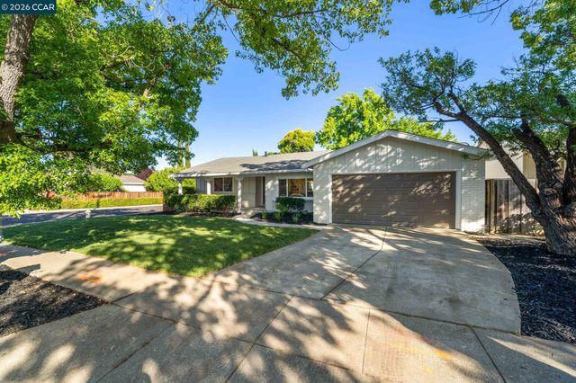 1948 Risdon Rd, Concord, CA 94518