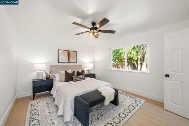 1948 Risdon Rd, Concord, CA 94518