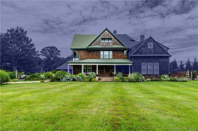 7 Gibson Avenue, Narragansett, RI 02882