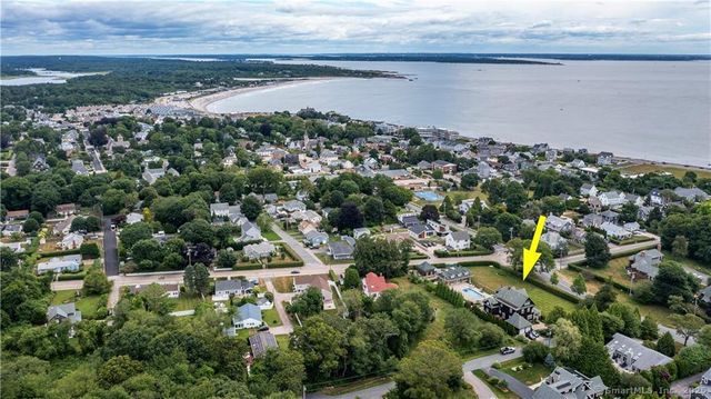 7 Gibson Avenue, Narragansett, RI 02882