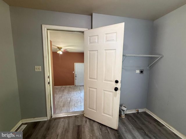 1270 TONGUE COVE DR, Lusby, MD 20657