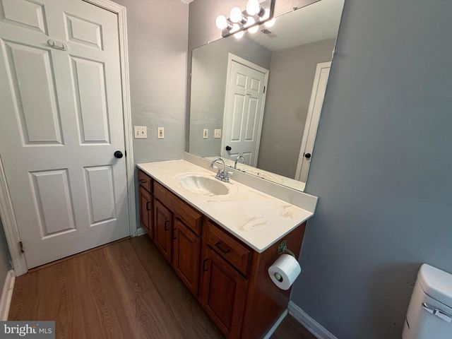 1270 TONGUE COVE DR, Lusby, MD 20657