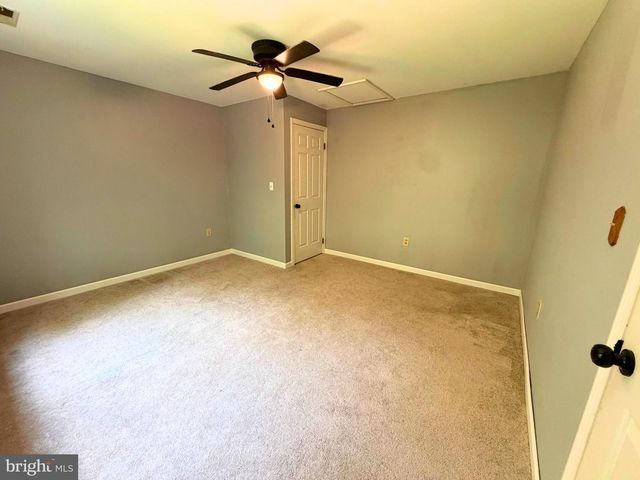 1270 TONGUE COVE DR, Lusby, MD 20657
