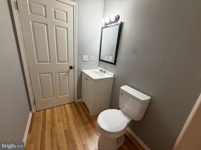 1270 TONGUE COVE DR, Lusby, MD 20657
