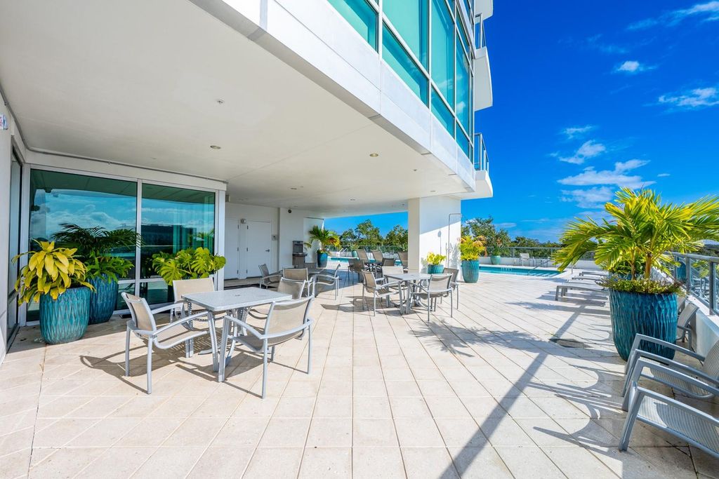 Image 22 of property listing at 101 S EOLA DRIVE 710, Orlando, FL 32801