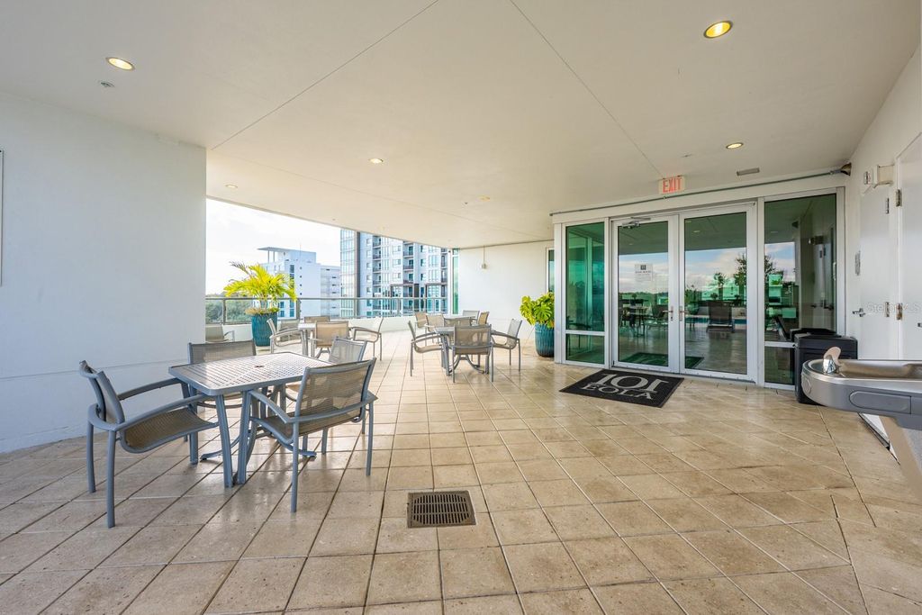 Image 23 of property listing at 101 S EOLA DRIVE 710, Orlando, FL 32801