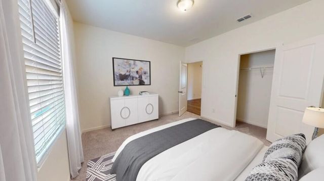 216 Flagstone Drive, Liberty, TX 77575