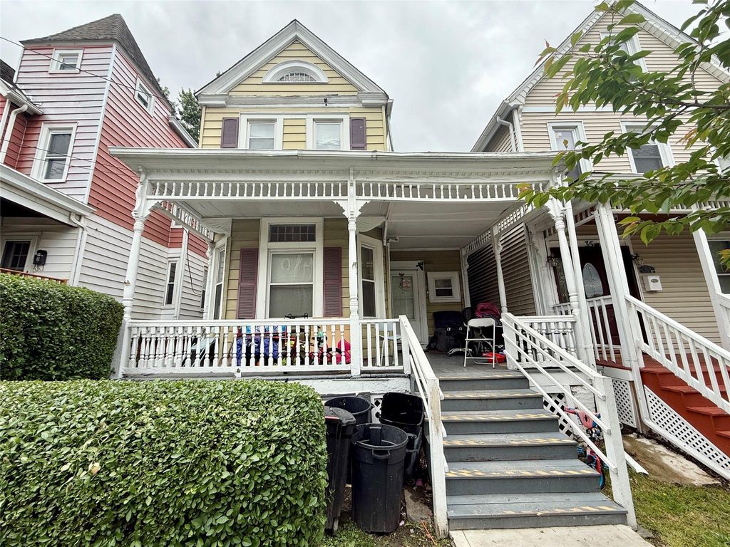 37 Liberty Street, Newburgh, NY 12550