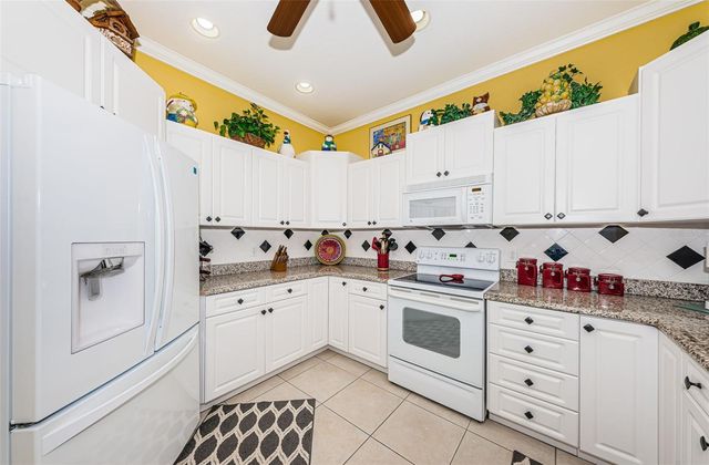 11595 GULF BOULEVARD 108, St Petersburg, FL 33706