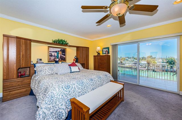 11595 GULF BOULEVARD 108, St Petersburg, FL 33706