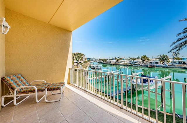 11595 GULF BOULEVARD 108, St Petersburg, FL 33706
