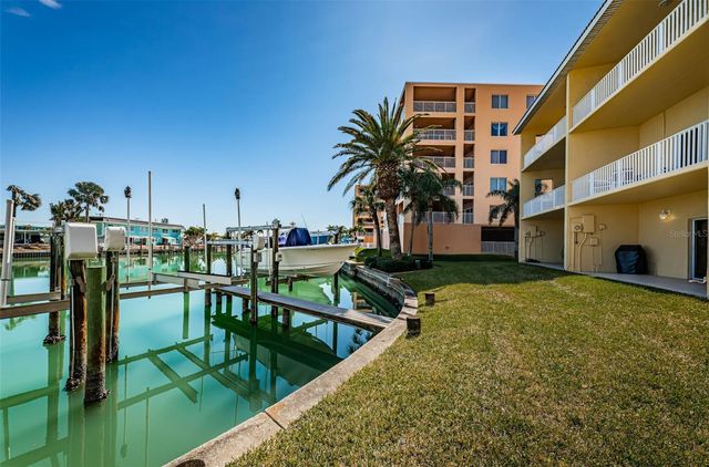 11595 GULF BOULEVARD 108, St Petersburg, FL 33706