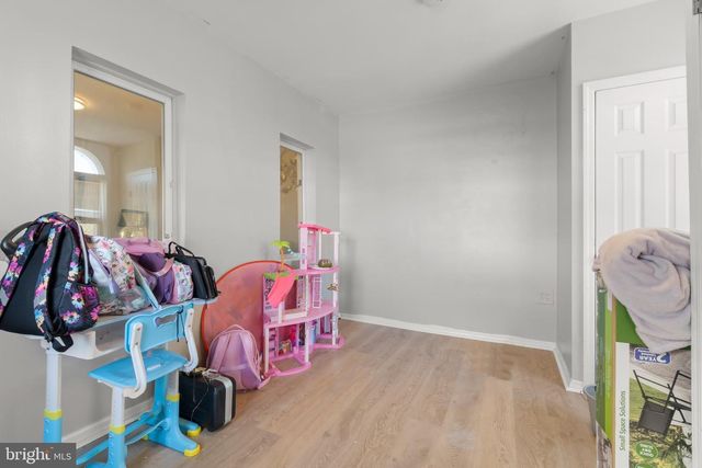 305 BROADWAY, Westville, NJ 08093