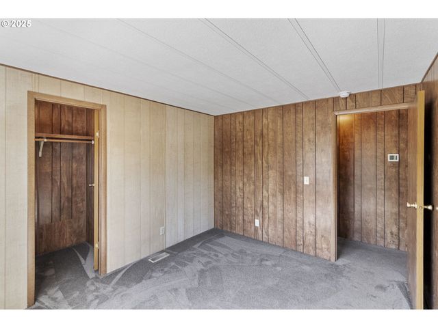 1199 N TERRY St 228, Eugene, OR 97402