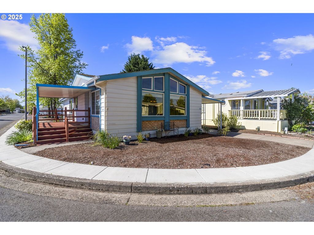 1199 N TERRY St 228, Eugene, OR 97402