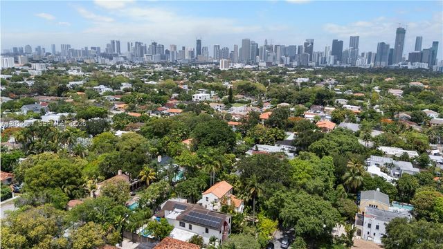 1511 SW 13th St, Miami, FL 33145