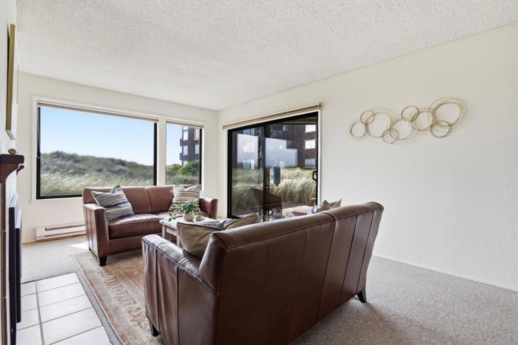 Image 1 of property listing at 101 Shell Drive 111, Watsonville, CA 95076