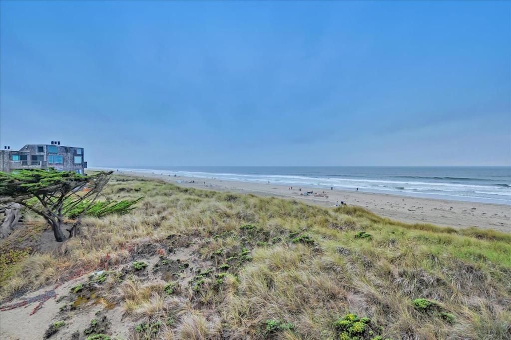 Image 36 of property listing at 101 Shell Drive 111, Watsonville, CA 95076