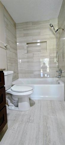 8413 Sands Point Dr Drive, Houston, TX 77036