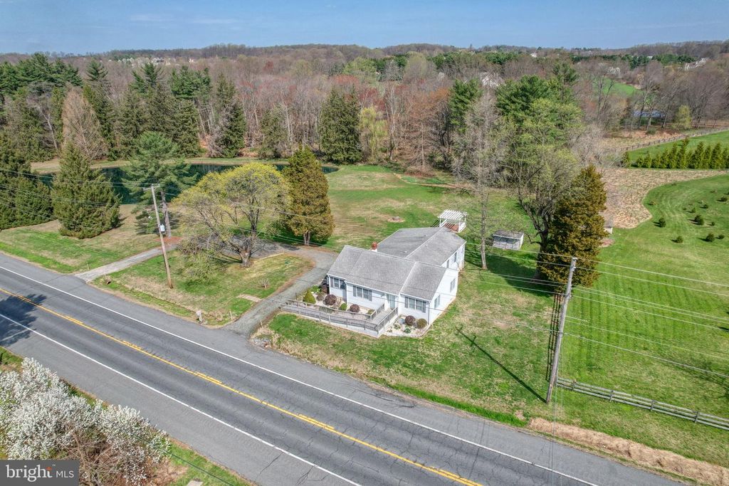 Image 6 of property listing at 3123 TELEGRAPH RD, Elkton, MD 21921