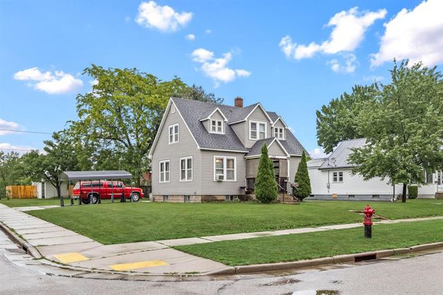 1702 Altoona Avenue, Eau Claire, WI 54701