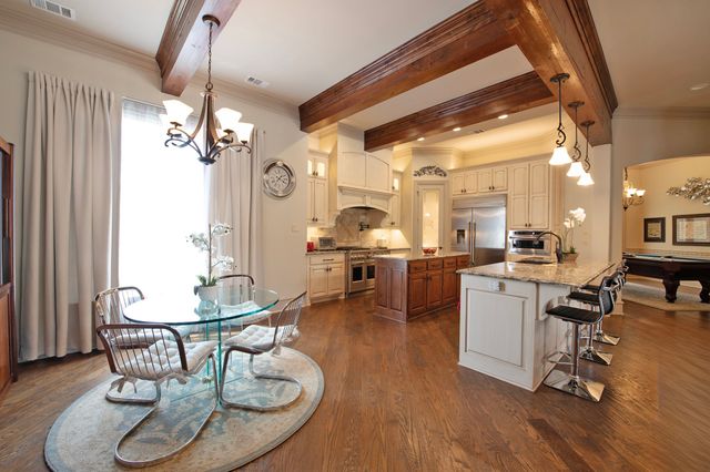 100 Manor Drive, Heath, TX 75032