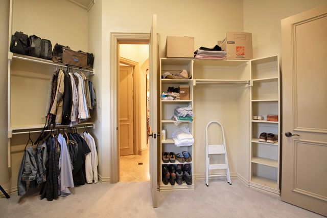 100 Manor Drive, Heath, TX 75032