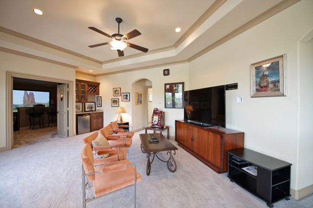 100 Manor Drive, Heath, TX 75032