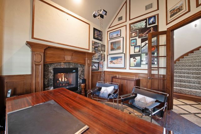 100 Manor Drive, Heath, TX 75032