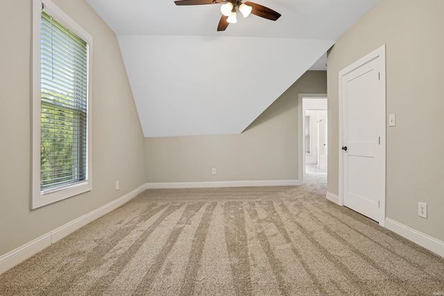 2601 Mesker Park Drive, Evansville, IN 47720