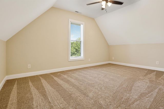 2601 Mesker Park Drive, Evansville, IN 47720