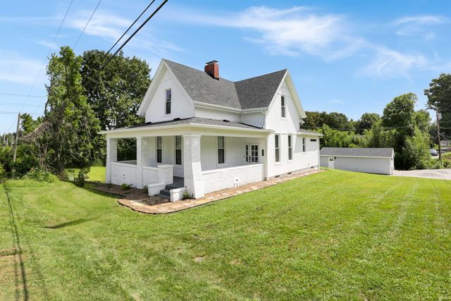 2601 Mesker Park Drive, Evansville, IN 47720