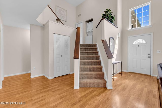 2804 Ashford Court, Middletown, NJ 07748