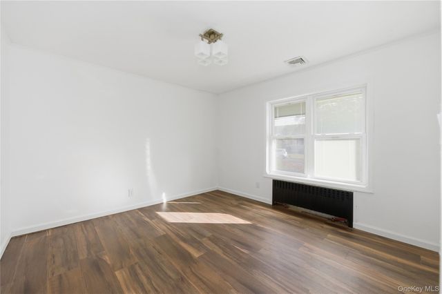 2398 Yorktown Street, Oceanside, NY 11572