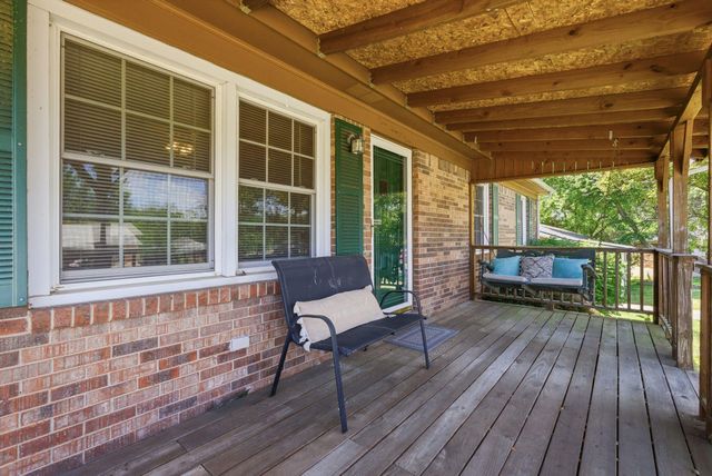 121 Rolling Acres Drive, Nicholasville, KY 40356