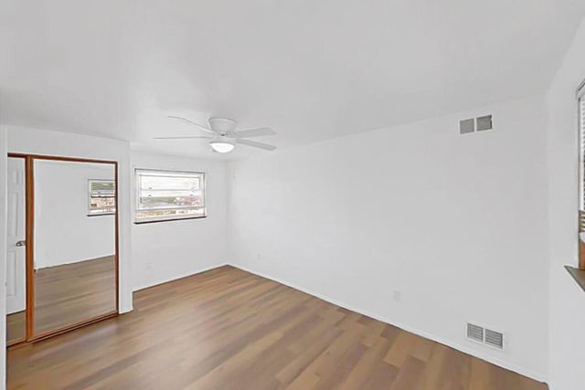 4911 Detroit Street, Dearborn Heights, MI 48125