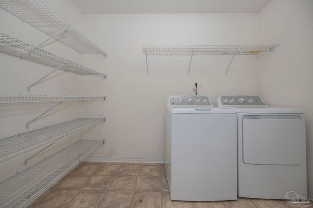 5678 Tiger Woods Dr, Milton, FL 32570